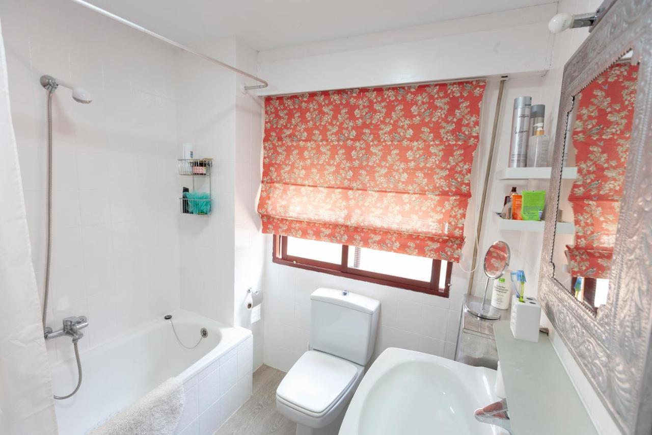 Lola.- Habitacion De Matrimonio, Con Bano Privado Granada Ngoại thất bức ảnh