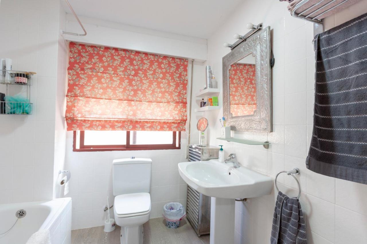 Lola.- Habitacion De Matrimonio, Con Bano Privado Granada Ngoại thất bức ảnh